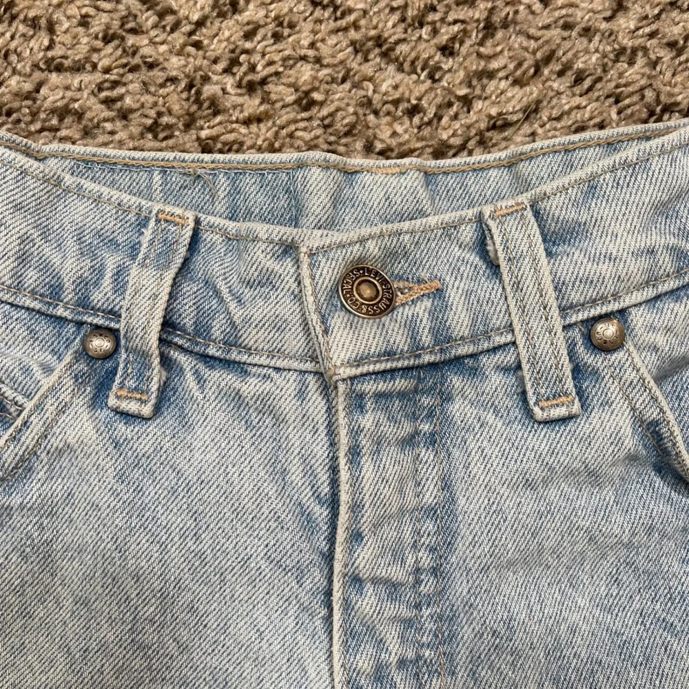 Levi's Light Wash Denim Jean Shorts - Light Blue
